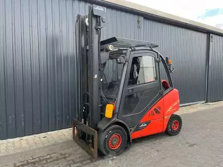 Carretilla elevadora GLP 2019  Linde H30T-02 (1)
