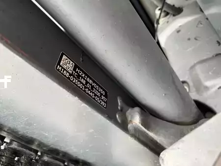 Carretilla elevadora GLP 2019  Linde H30T-02 (5)