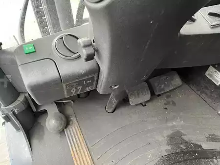 Carretilla elevadora GLP 2019  Linde H30T-02 (9)