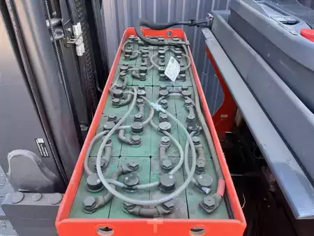 Chariots à mât rétractable 2018  Linde R10B-01 (9)