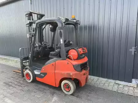 Wózki gazowe 2019  Linde H20T-01 (3)