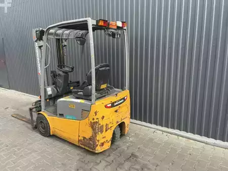 Elektro tříkolové VZV 2018  Jungheinrich EFG113 (3)