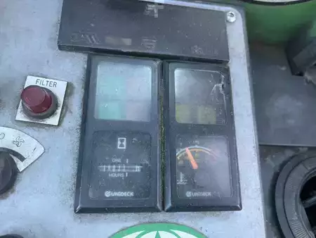 Carretilla de carga lateral 2007  Combilift C4000 (6)