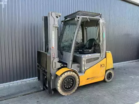 Eléctrica de 4 ruedas 2019  Jungheinrich EFG535k (1)