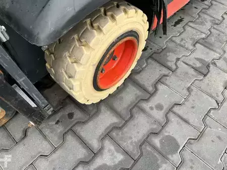 LPG VZV 2018  Linde H18T-01 (9)