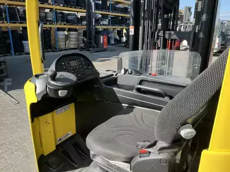 Chariots à mât rétractable 2019  Hyster R1.4 (7)