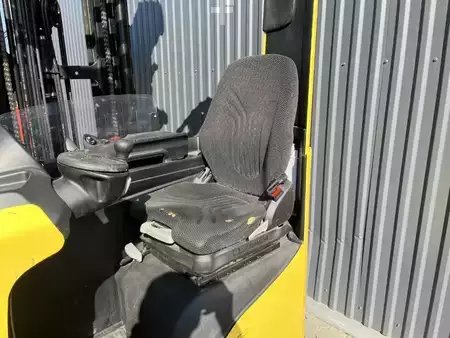 Chariots à mât rétractable 2019  Hyster R1.4 (7)