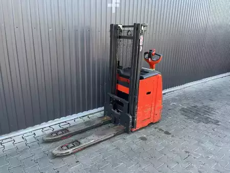 Lavtløftende truck 2021  Linde D10 (1)