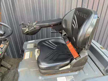Elektromos 3 kerekű 2019  Toyota 8FBE16T (7)