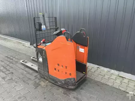 Transpalettes électriques 2020  BT LPE200 (3)