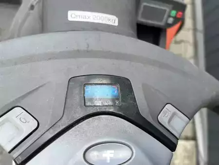 Transpalettes électriques 2018  BT LPE200 (7)