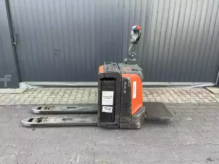 Transpalettes électriques 2018  BT LPE200 (2)