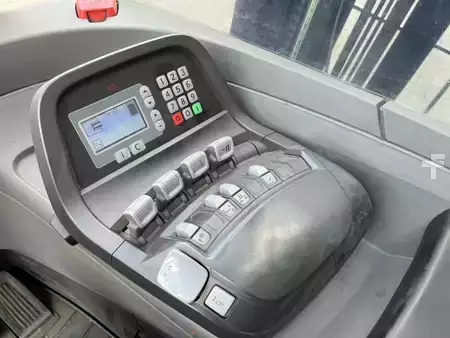 Chariots à mât rétractable 2019  BT RRE140HE (8)