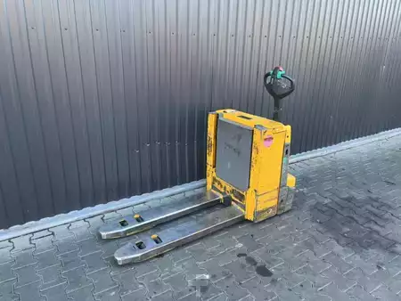 Låglyftare El 2019  Jungheinrich EJEC20 (1)