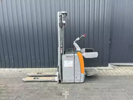 Gerbeurs à conducteur porté debout 2019  Still EXV-SF14 (2)