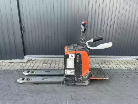 Transpalettes électriques 2018  BT LPE200 (2)