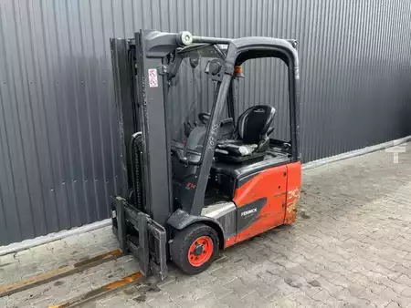 Chariots électriques à 3 roues 2020  Linde E14-02 (1)
