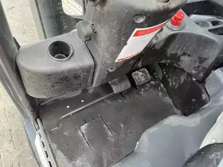Chariots électriques à 3 roues 2020  Linde E14-02 (9)
