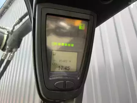 Chariots électriques à 4 roues 2016  Linde E25-01 (6)