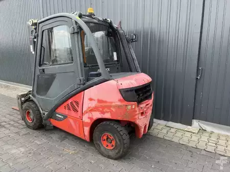 Chariots élévateurs diesel 2015  Linde H25D-02 (3)