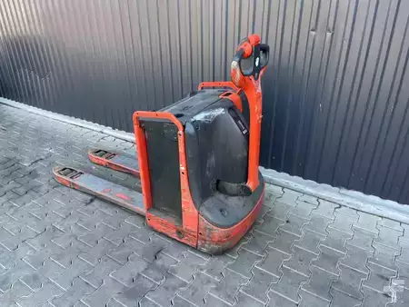 Wózki niskiego podnoszenia 2022  Linde T18 (3)