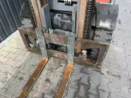 Dízel targoncák 2017  Linde H50D-02 (10)