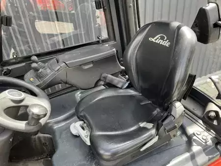 Eléctrico - 3 rodas 2020  Linde E15-02 (9)