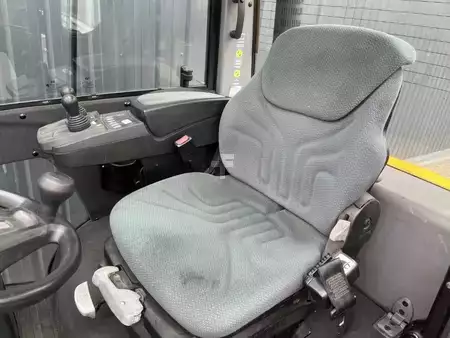 Dieseltrukki 2018  Jungheinrich DFG430s (7)