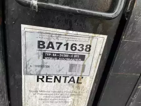 Porta-paletes elétrico 2019  BT LPE200 (6)