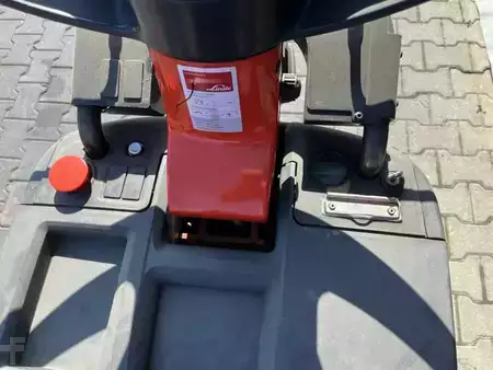 Vetotrukki 2015  Linde P20 (6)