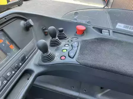 Carretilla retráctil 2020  Linde R20HD-01 (6)