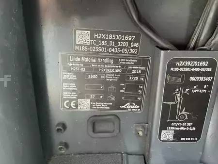 Wózki gazowe 2018  Linde H25T-02 (4)