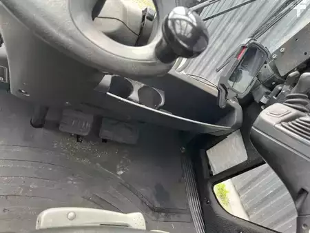 Wózki gazowe 2018  Linde H25T-02 (7)