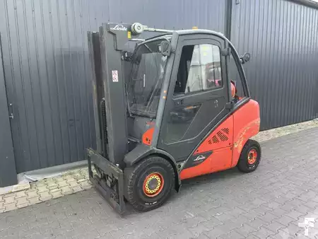 Wózki gazowe 2019  Linde H35T-02 (1)