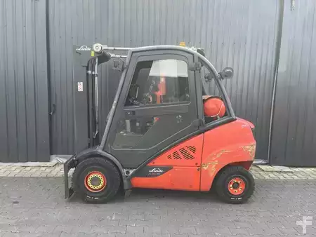 Wózki gazowe 2019  Linde H35T-02 (2)