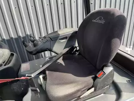 Chariots électriques à 3 roues 2018  Linde E16H-02 (10)
