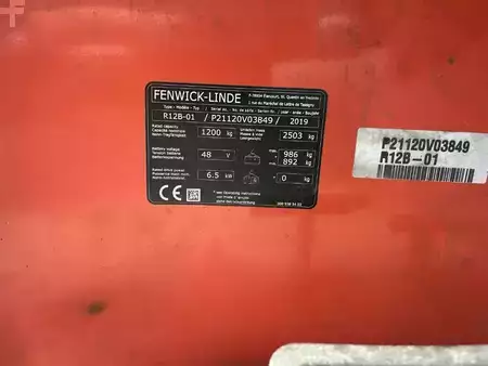 Reach Truck 2019  Linde R12B-01 (4)