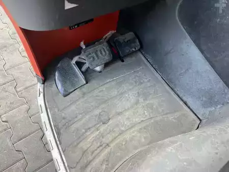Reach Truck 2018  Linde R12B-01 (10)