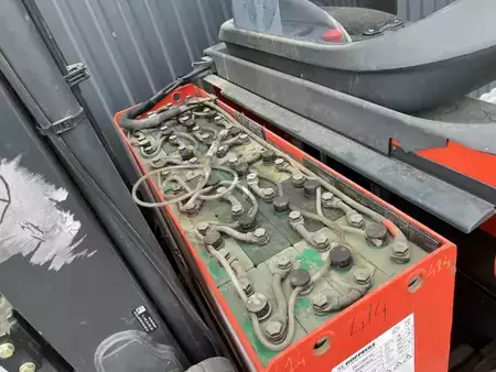 Työntömastotrukki 2018  Linde R12B-01 (10)