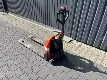 Elektromos emelőkocsik 2021  BT LHE130 (3)
