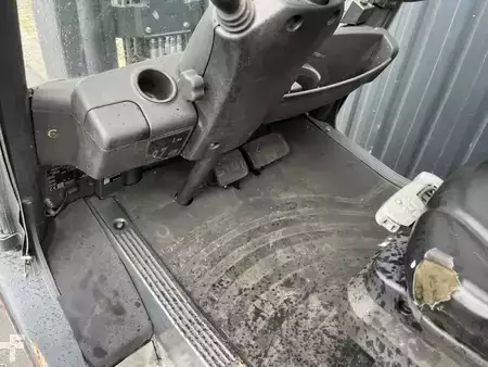 Wózki widłowe diesel 2017  Linde H35D-02 (7)