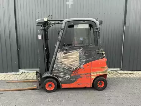 Wózki gazowe 2021  Linde H16T-01 (2)