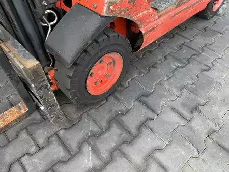 LPG heftrucks 1995  Linde H12T (10)