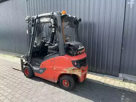Wózki gazowe 2019  Linde H20T-01 (3)