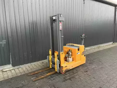Ruční vysokozdvižný vozík 2018  OMG 715FS (1)