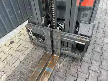 Wózki gazowe 2021  Linde H18T-01 (9)