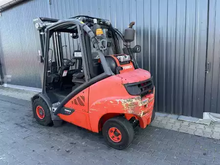 Wózki gazowe  Linde H35T-02 (3)