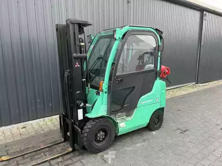 Wózki gazowe 2007  Mitsubishi FG18N (1)