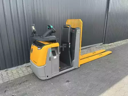Horizontal Order Pickers 2022  Jungheinrich ECE320 (1)