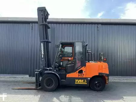 Diesel Forklifts 2012  Doosan D55SC-5 (2)